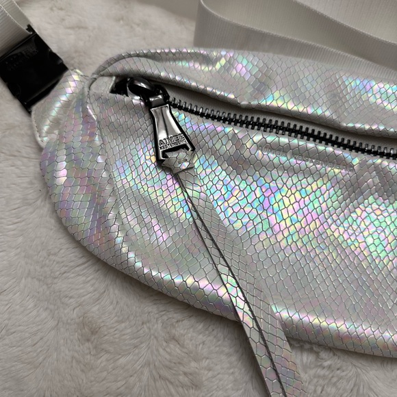 Aimee Kestenberg Leather Convertible Milan Belt Bag Hologram Snake Iridescent - Picture 2 of 16